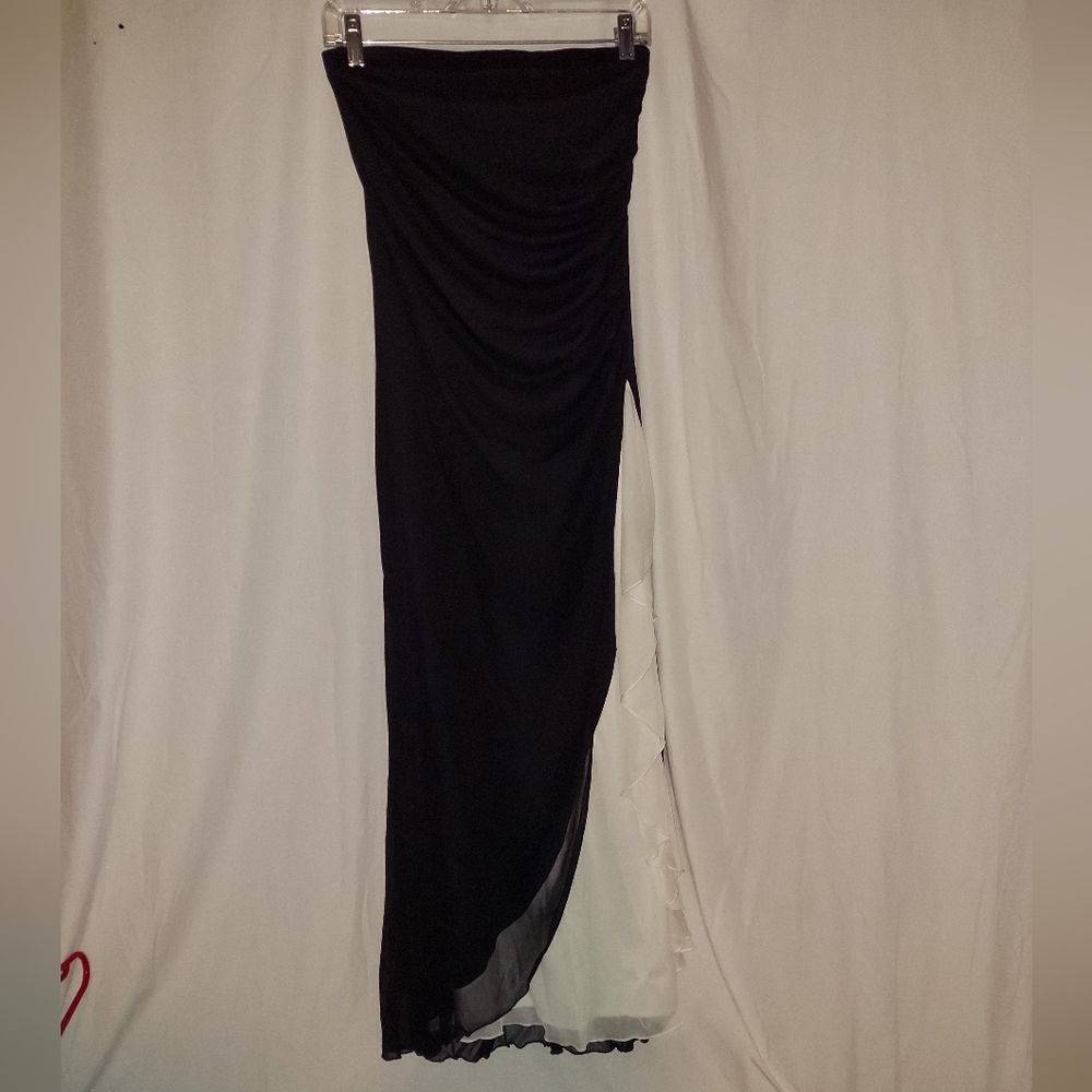 California concepts Black And White prom dress